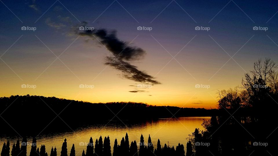 dusk in the lake