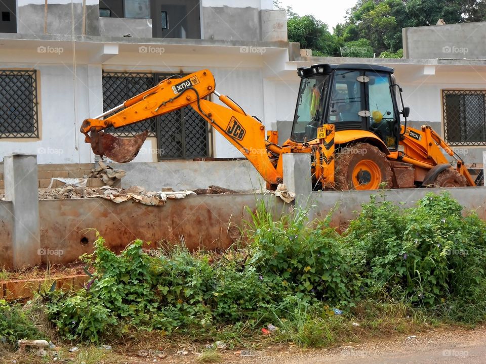 JCB (Backhoe Loader)