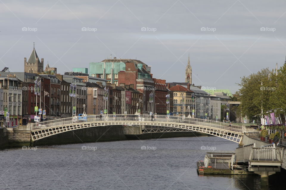 White bridge