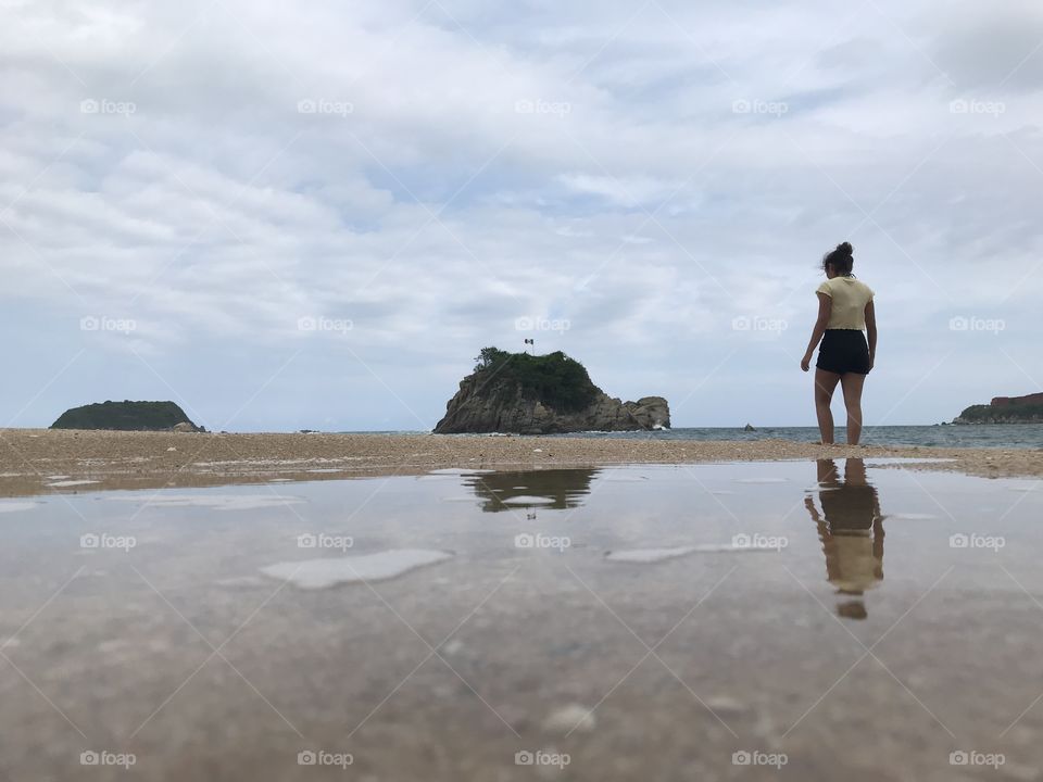 Beach scene 