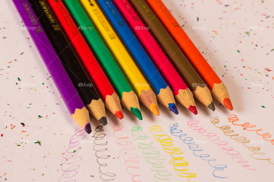 Coloring pencils
