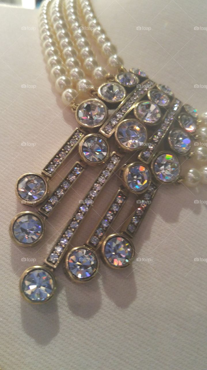 Sparkling Jewel Necklace