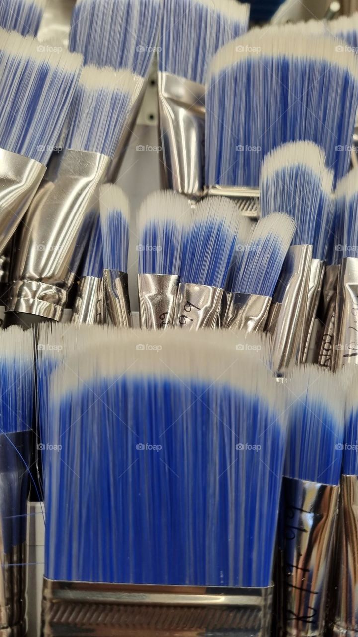 artist brushes. great color