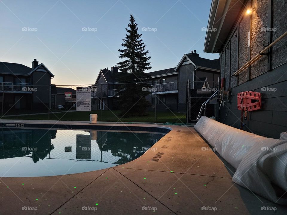 pool in the morning