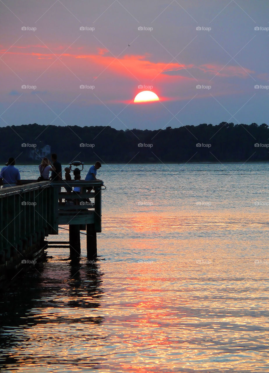 sunset pier by wme