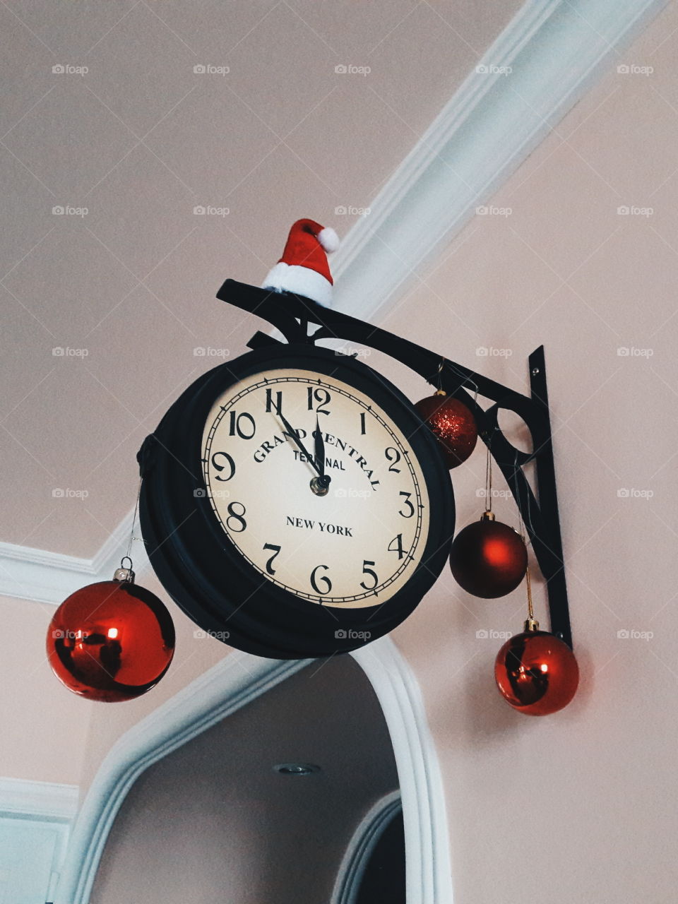 festive clock