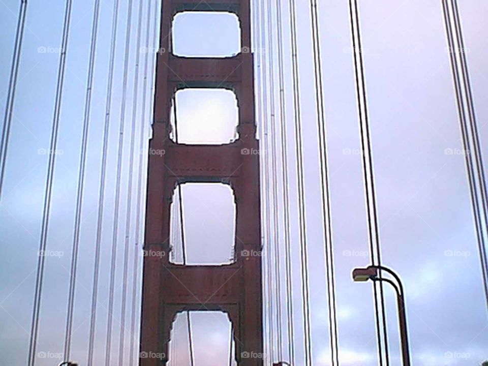 Capturing the Golden Gate Bridge while driving 