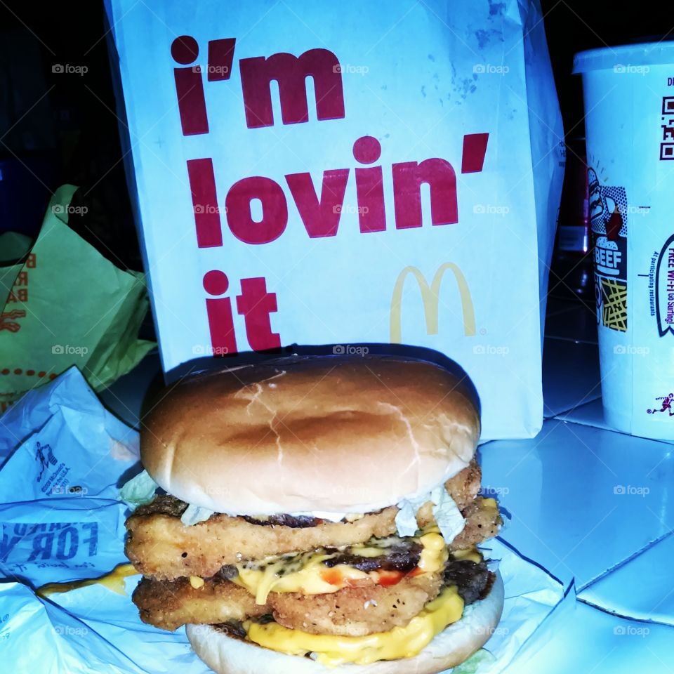 i'm lovin' it. When late night meets hunger!!