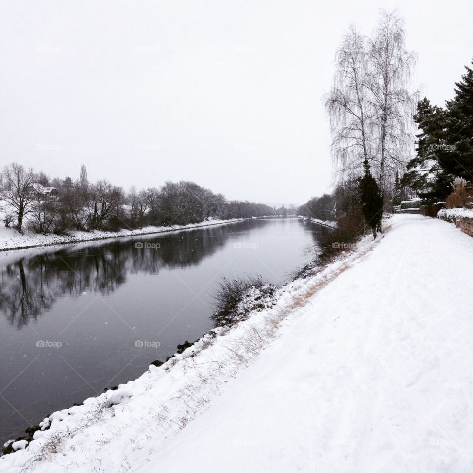 River with snow 