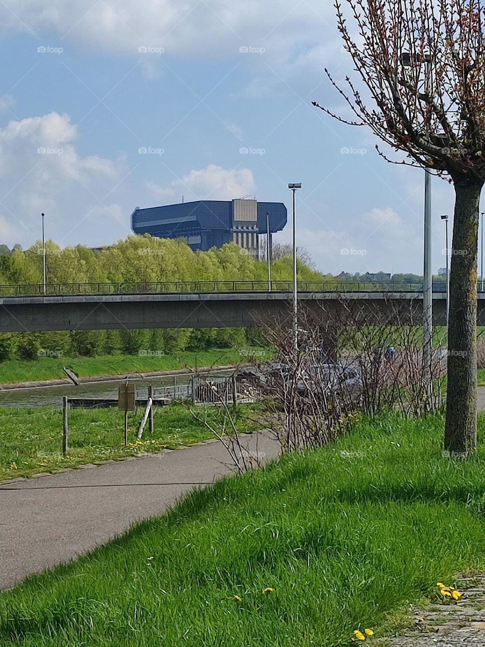 old houdeng goegnies lift, hainaut, belgium, iron, architectural, still in use, barges, boats, up and down, canals