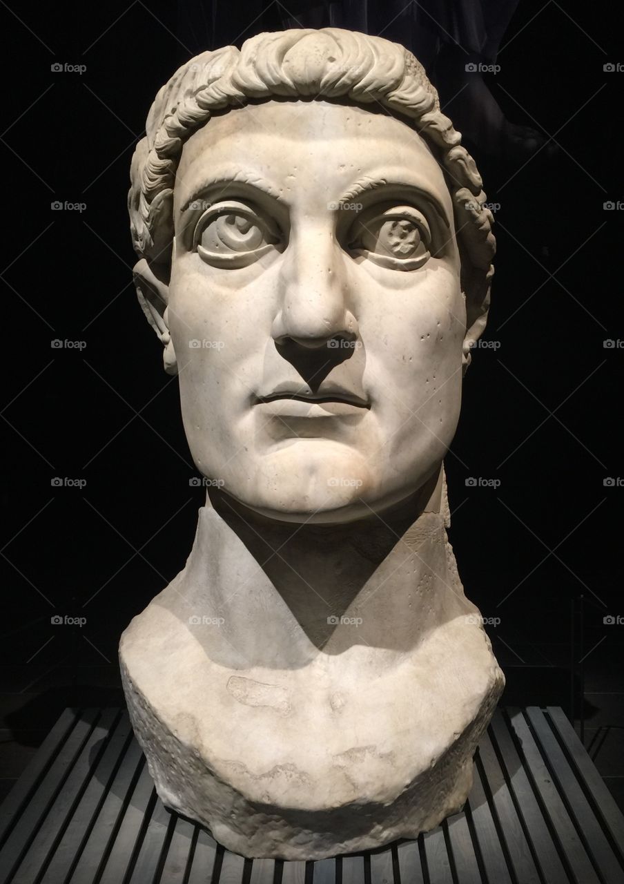 Emperor Constantin
