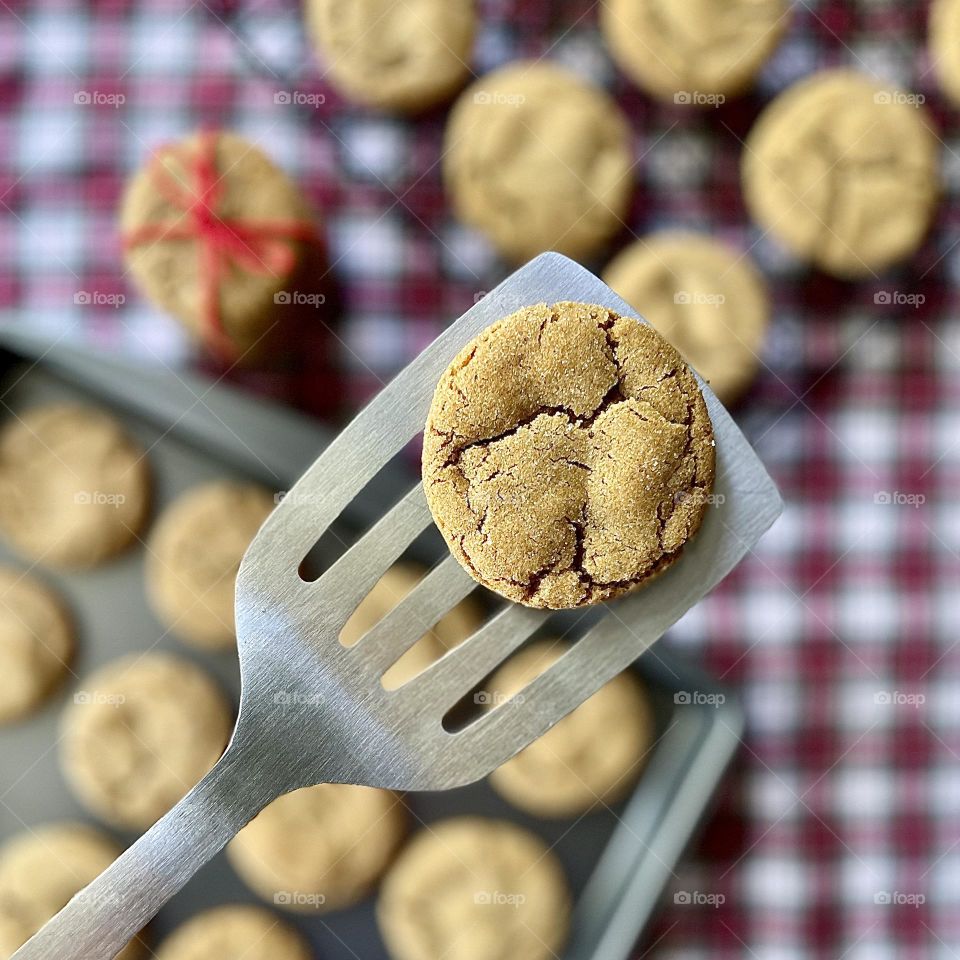 Ginger snap cookies, baking homemade cookies with toddlers, making cookies at home, delicious cookies on the cooling rack 