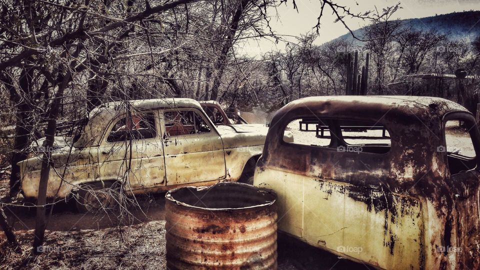 Just some old cars.