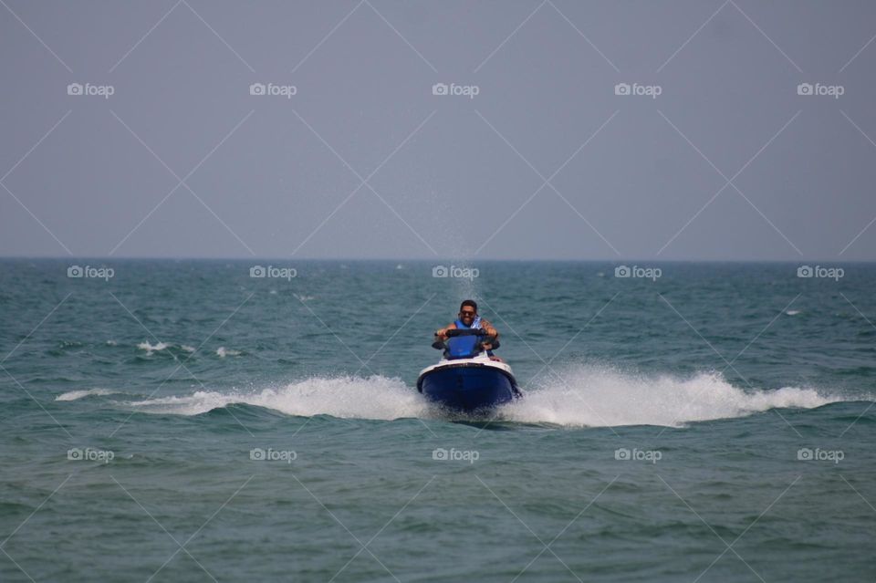 Jet ski