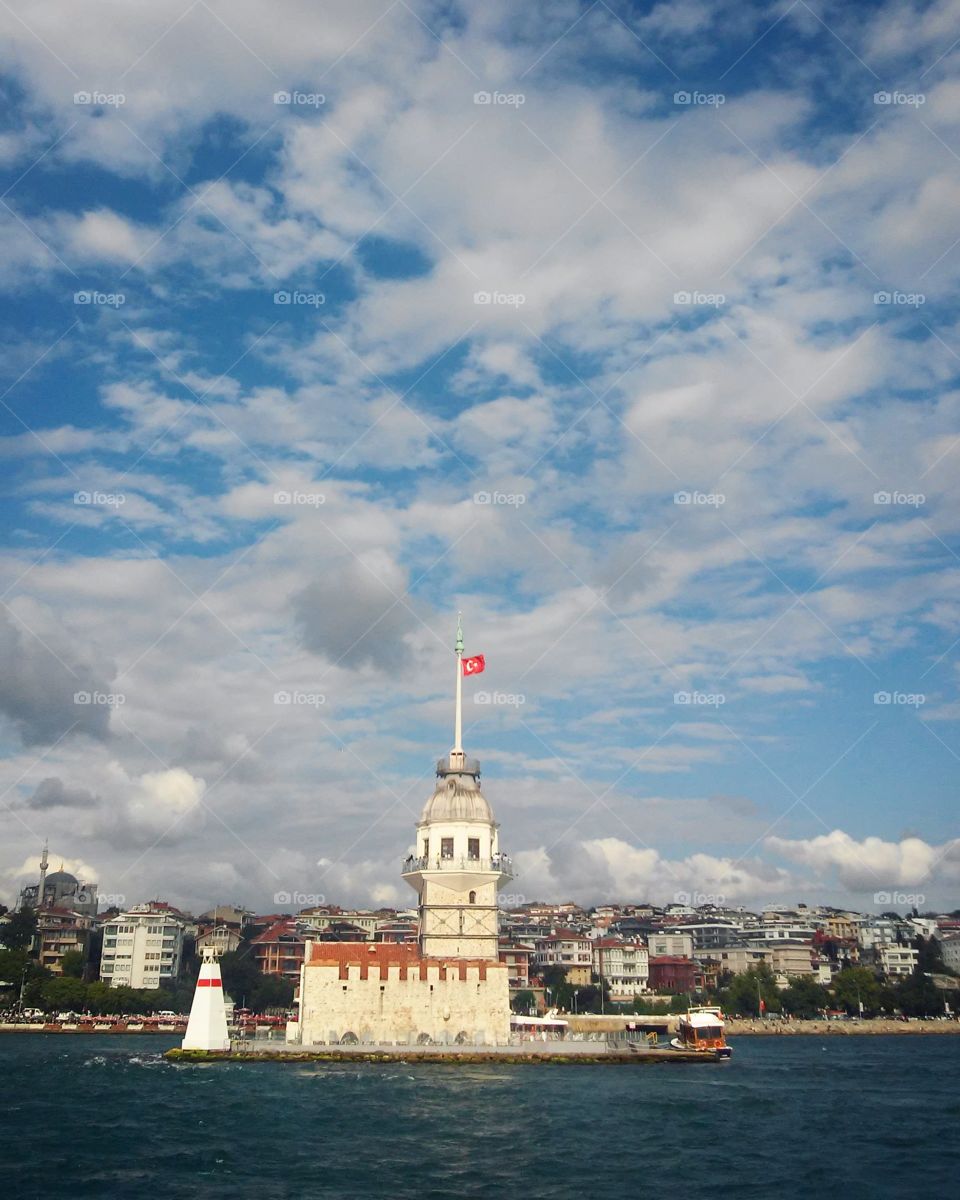 The beautiful Istanbul is the center of the world.

Geçmiş

Kaydedilenler