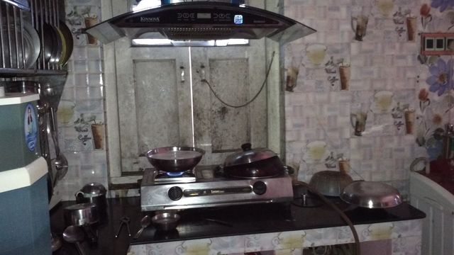 kitchen n