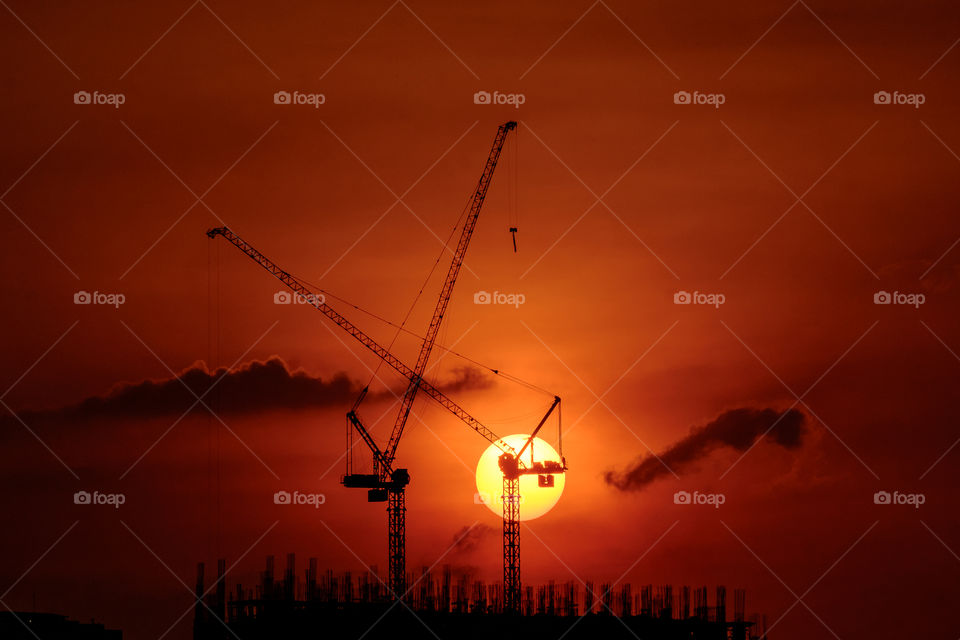 Construction crane