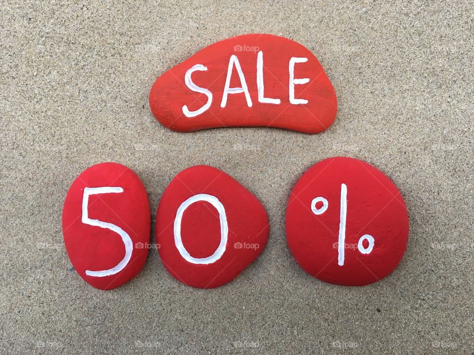 Sale 50% on stones 