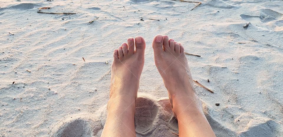 Nothing more relaxing than sitting on the beach❤