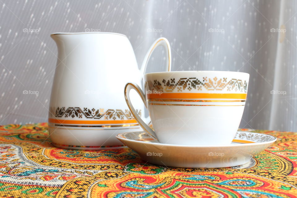 tea set porcelain traditional