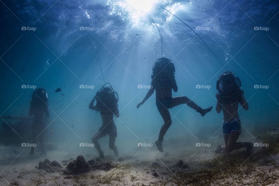 Dancing underwater