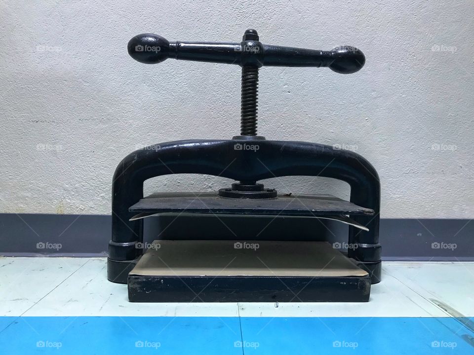 Tab machine 