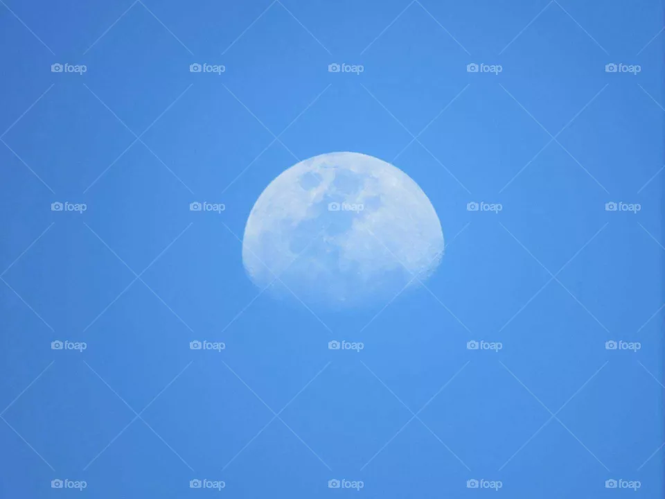 luna de día