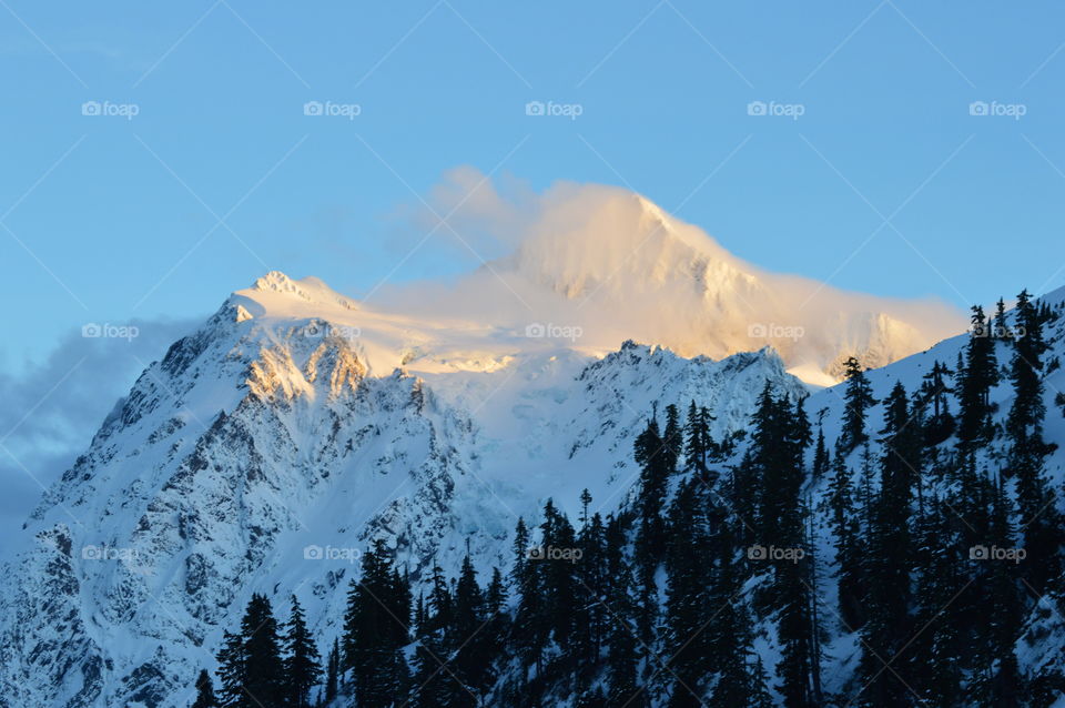 Scenic shot of Mount Shuksan in the winter