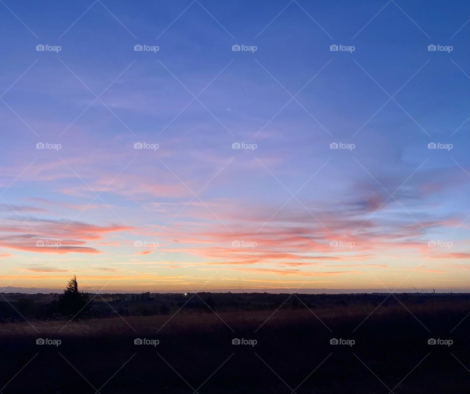 Beautiful early morning pink skies 