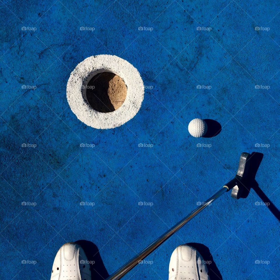 Golf, mini Golf, club, ball, putter, game, sports, sport, athlete, competition, team, venue, victory, win, grass, summer, nature, kind, putting, Scotland, hole, punch, distance, number, Golf course, launch pad, water hazard, rough area, a zone for the area, sandy area, smooth box, green, box, labels, borders, peg ball, grass, dogleg, links, wood, iron, veggie, patter, dimply, fly, tournament, tournaments, Golf clubs,