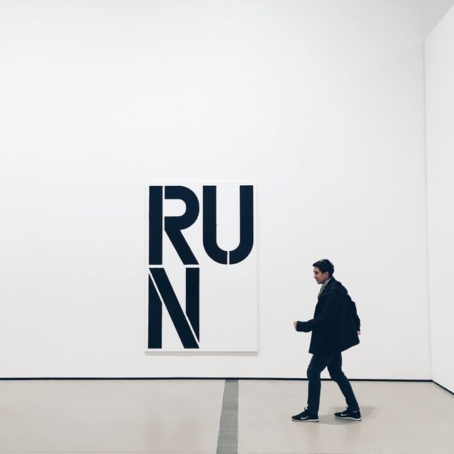 R U N