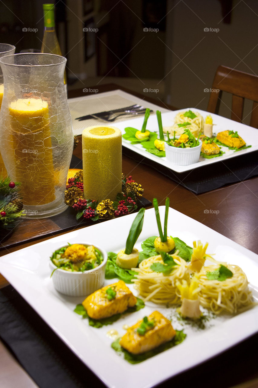 THE DINNER OF PASTA AND GRILLED SALMON 