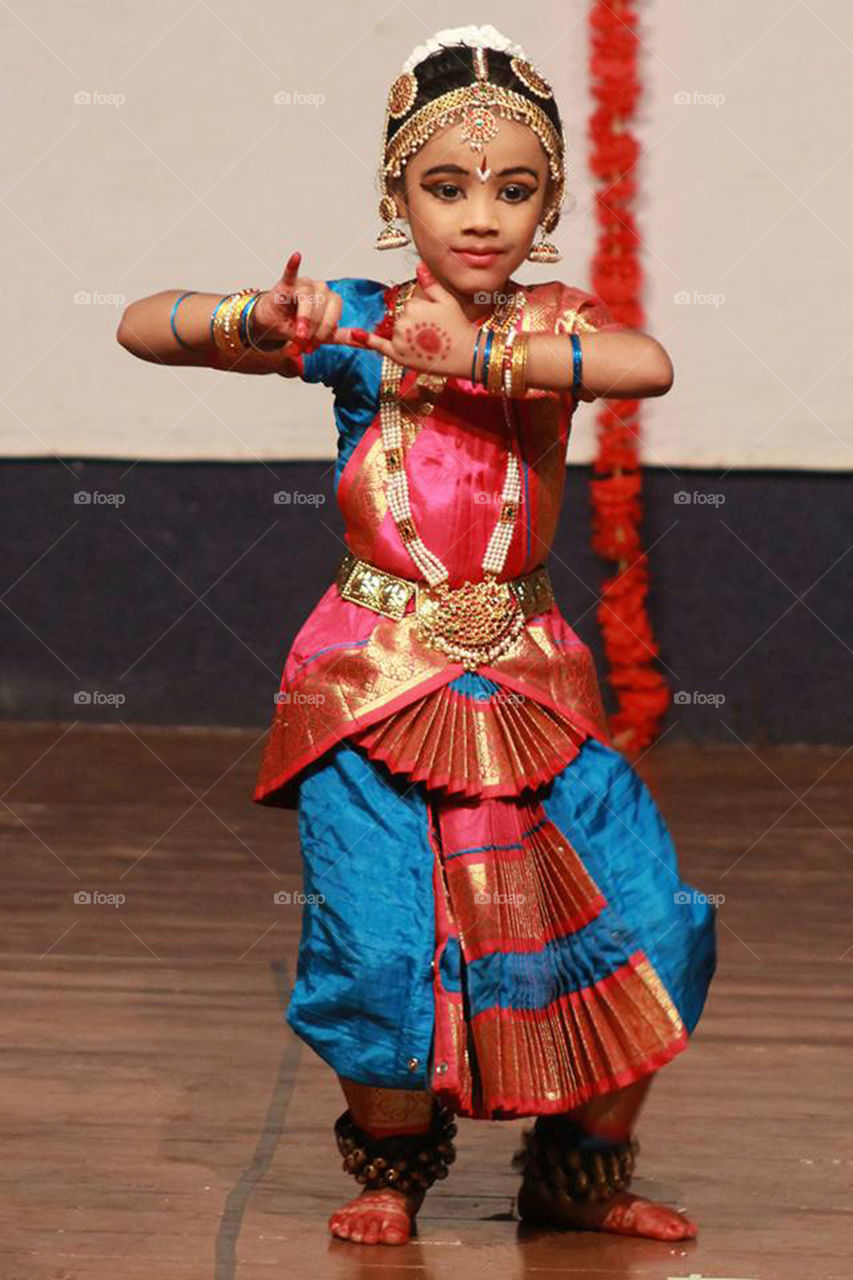 Katthak dance with Indian outfit
