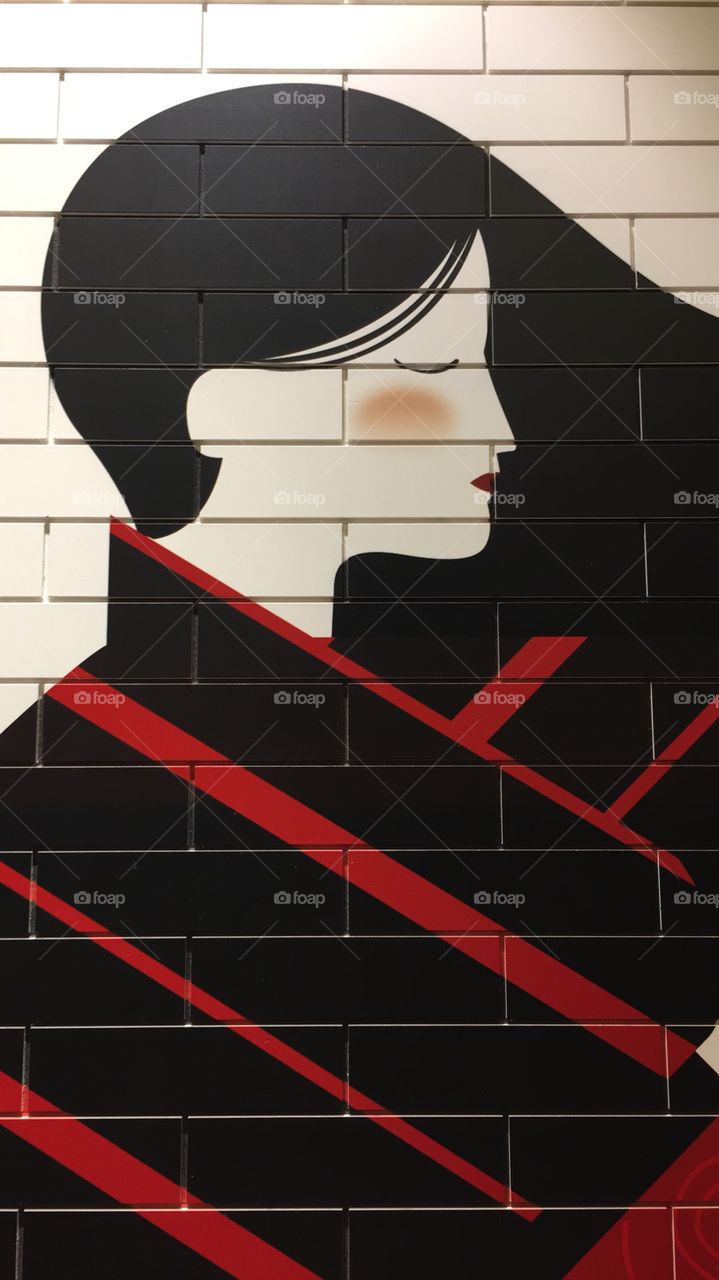 Graphic wall