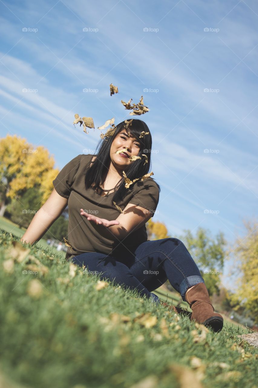 Throwing leaves 