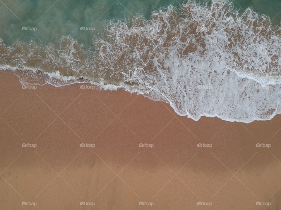 Paisagem aérea de Arraial do Cabo no Rio de Janeiro, Brasil. Lindo o azul do mar!