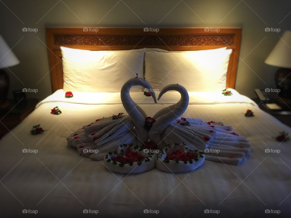 Towel art honeymoon bed