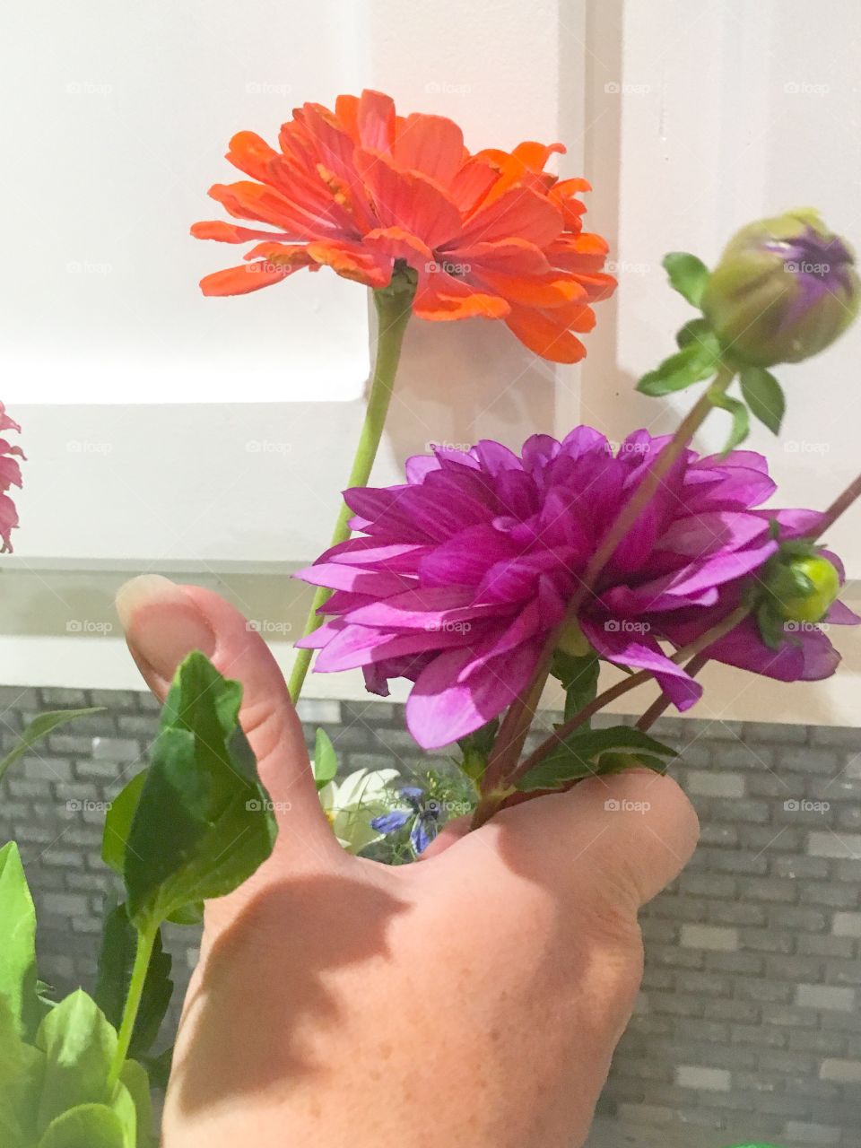 Floral thumbs up