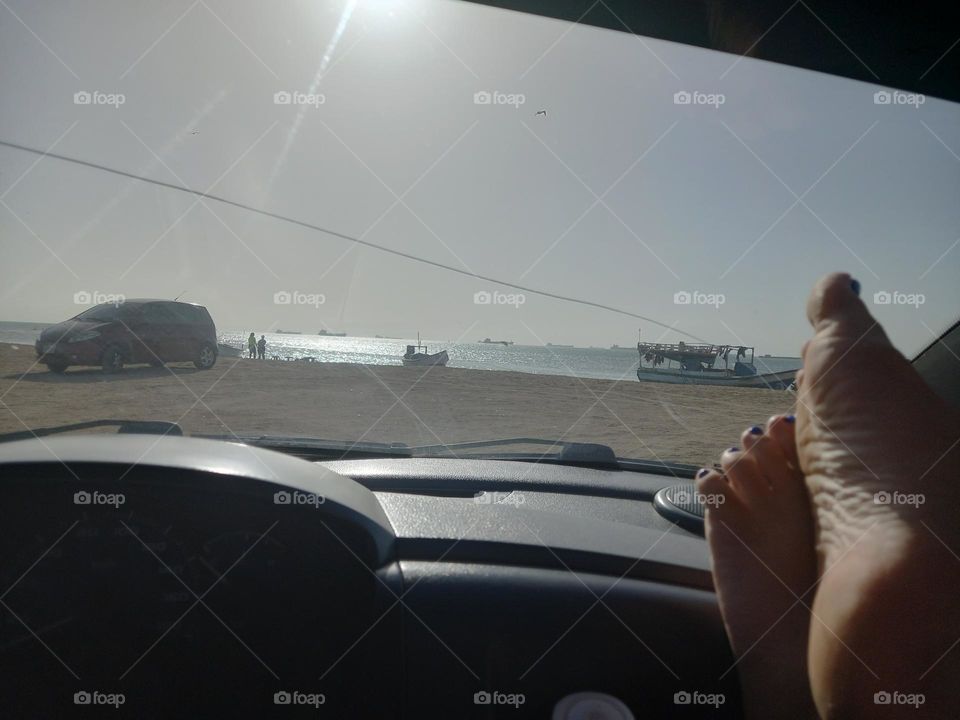 disconnect from everything for a moment 🏖