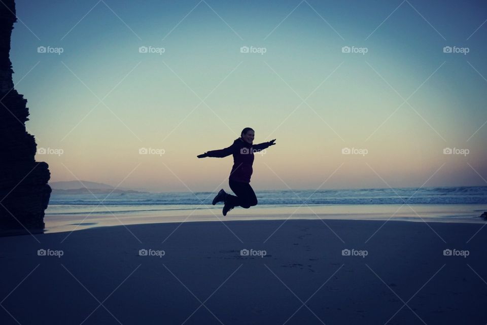 Beach#sunrise#jump#human#girl#sky