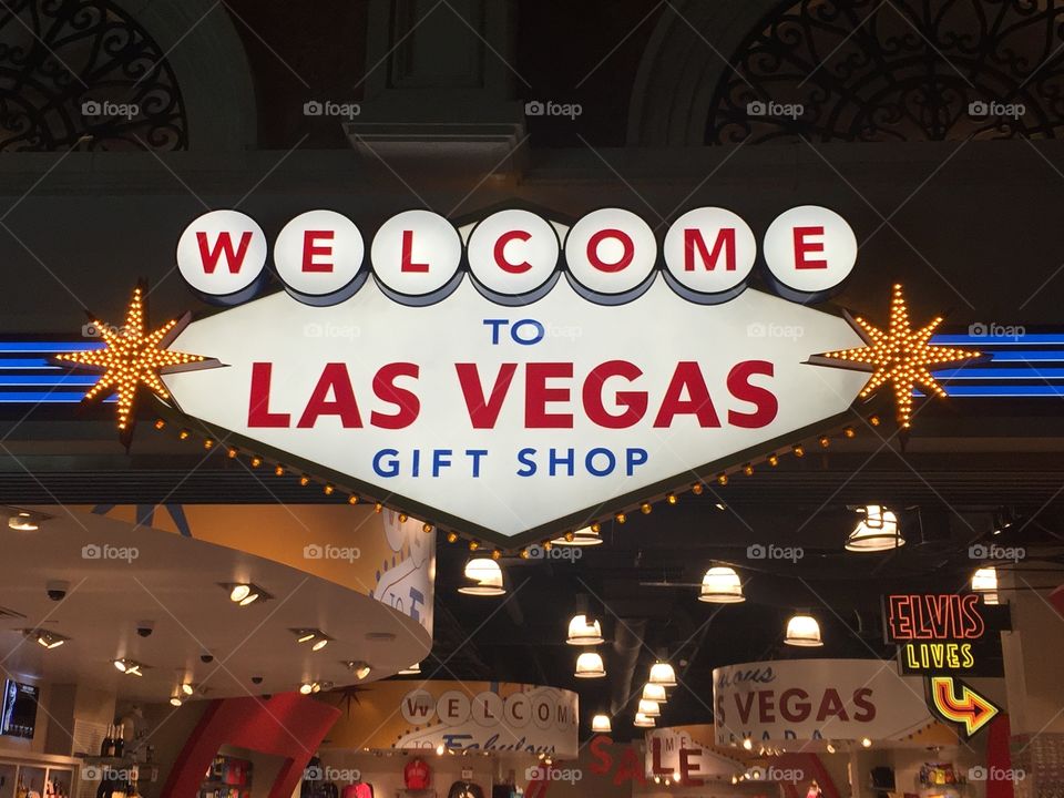Las Vegas gift shop 