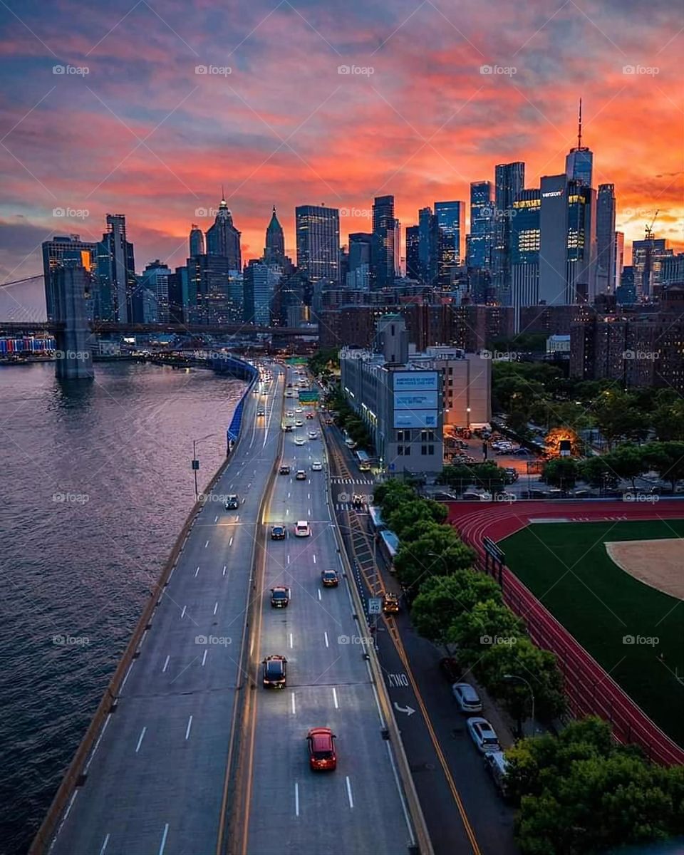 A very beautiful coastal picture on the beach, and the sweetness of the calm water in it is more than wonderful
