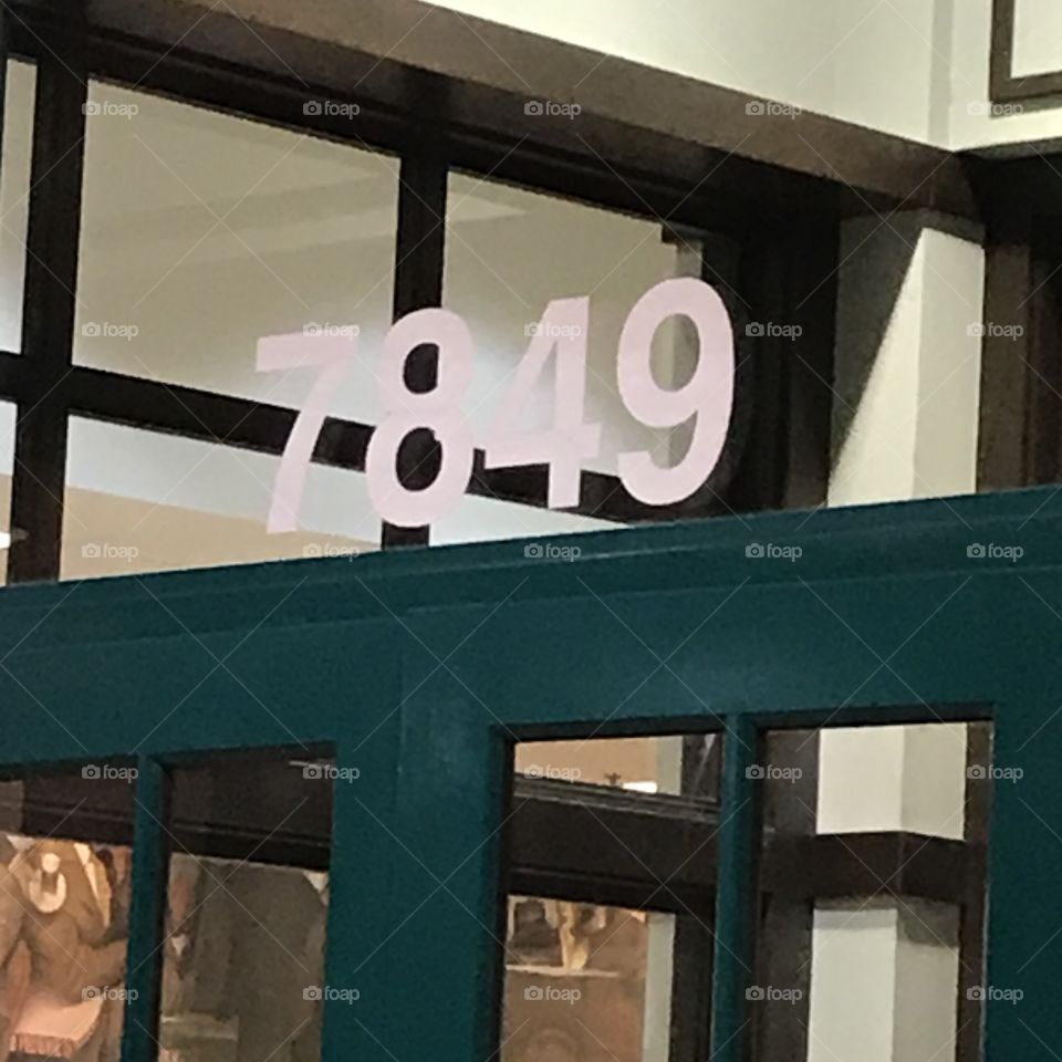 Building number of Barnes & Noble.