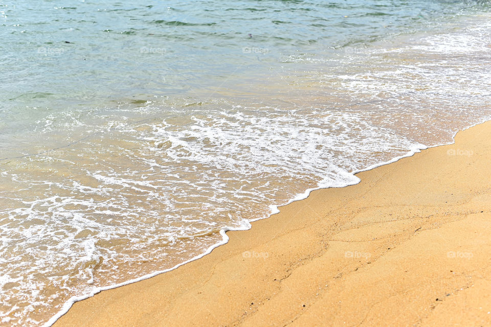 Soothing waves on the beach