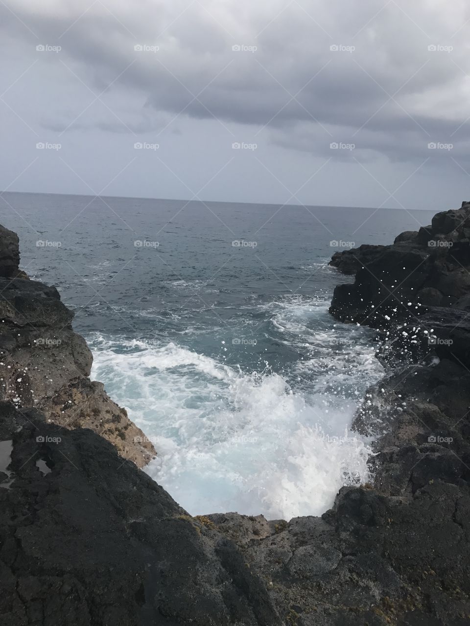 Lava rock/Shoreline 