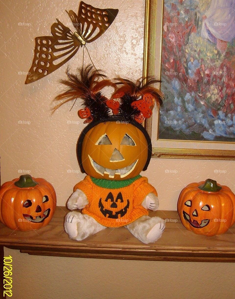 Pumkin cheerleader girl 