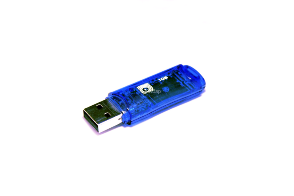 network key internet usb by adrianocastelli