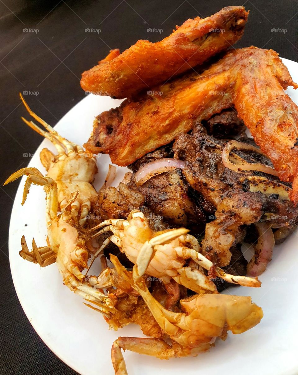 Soft Shell Crabs, Crispy Chicken Wings and Roasted Lamb platter