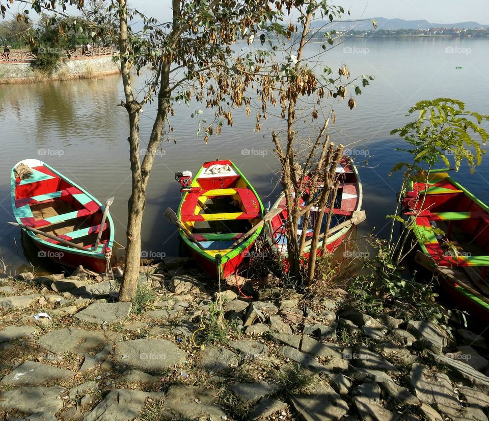 Boating Paradise

Rawal Lake, Islamabad, Pakistan.