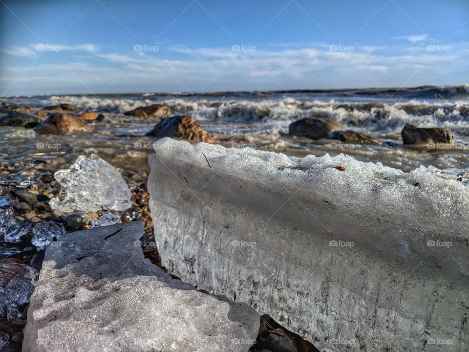 The life of an Ice block after he gets washed up onto shore. I wouldn't mind watching the waves roll in all day.